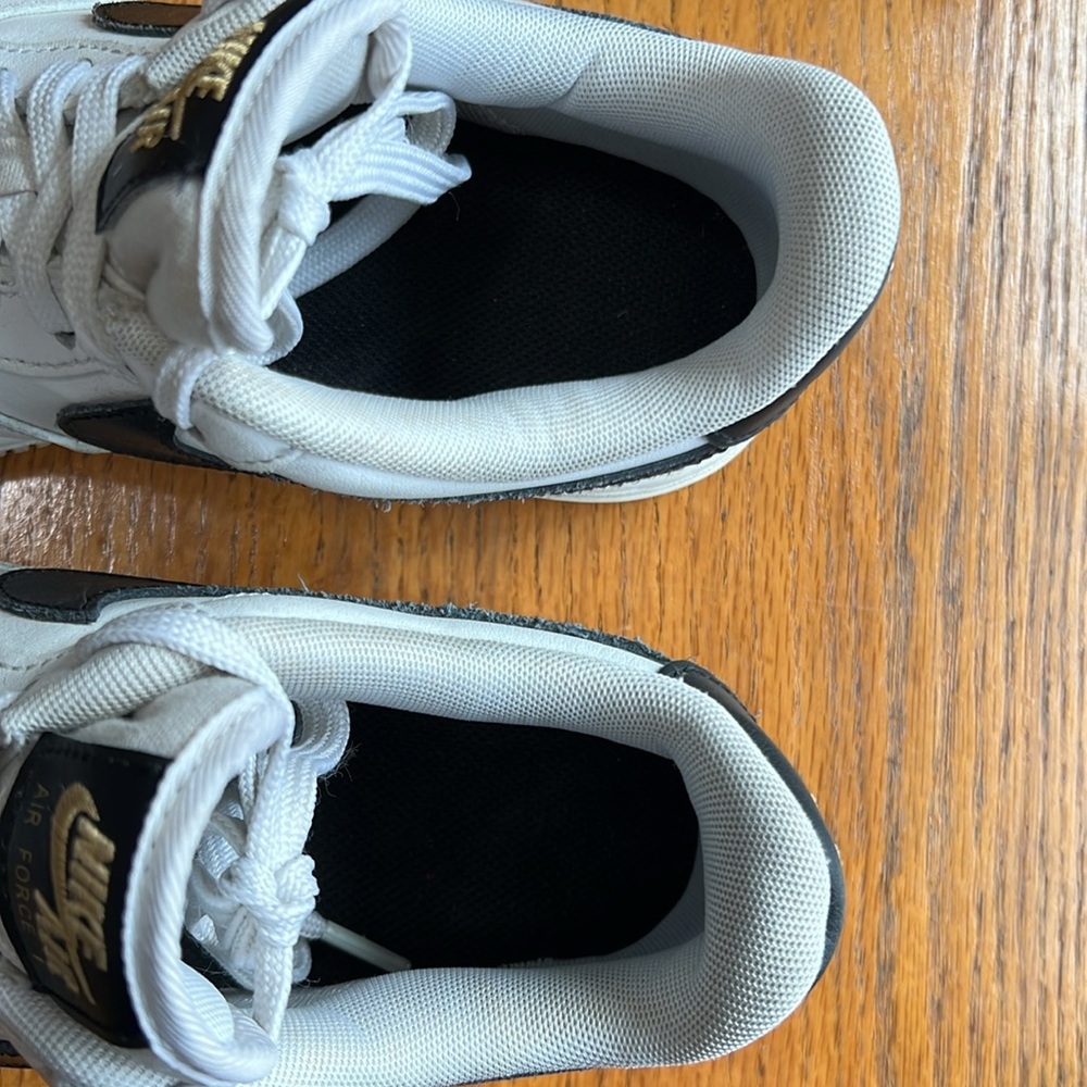 Nike Air Force 1 Low Leather Athletic Shoes White Black Gold  Women’s Size 8 - Picture 6 of 11